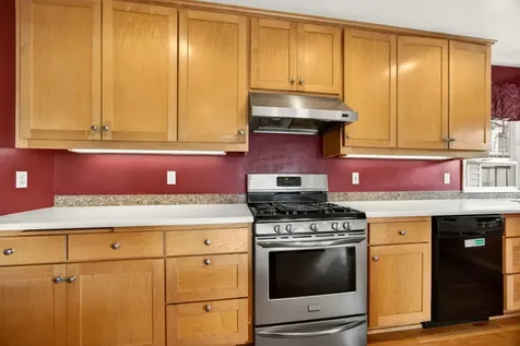 2137 E Jackson Street Medford OR 97504