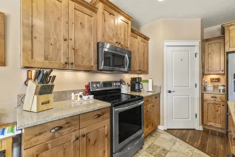 5008 Amberview Lane Klamath Falls OR 97603