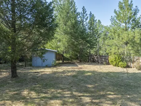2524 Rockydale Road Cave Junction OR 97523