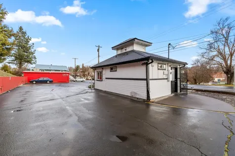 1414 Oregon Avenue Klamath Falls OR 97601