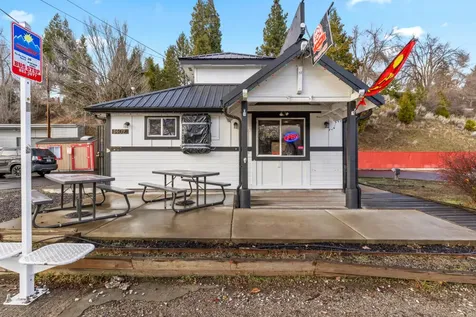 1414 Oregon Avenue Klamath Falls OR 97601
