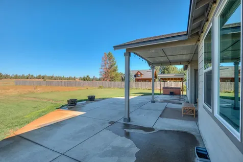 53475 Bridge Drive La Pine OR 97739