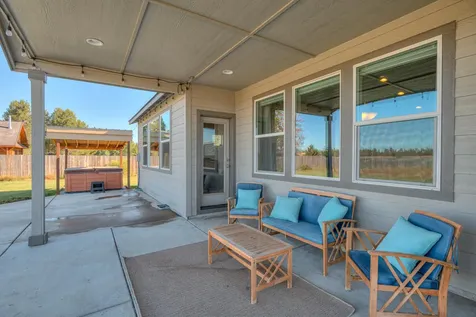 53475 Bridge Drive La Pine OR 97739