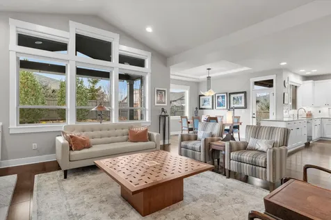 60873 SW Headwaters Loop Bend OR 97702