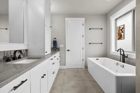 60873 SW Headwaters Loop Bend OR 97702
