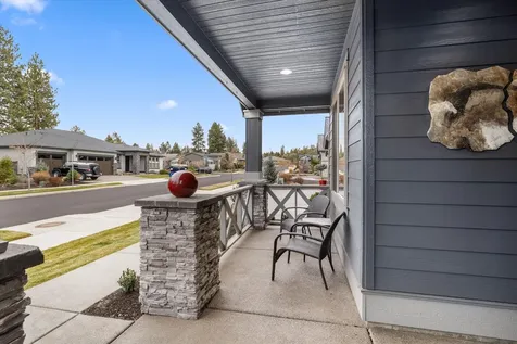 60873 SW Headwaters Loop Bend OR 97702