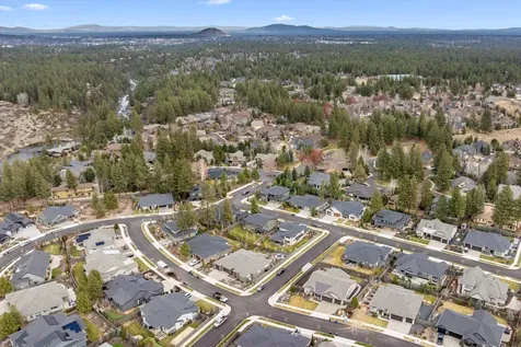 60873 SW Headwaters Loop Bend OR 97702