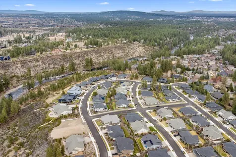 60873 SW Headwaters Loop Bend OR 97702