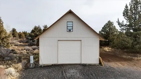 60990 Jennings Road Bend OR 97702