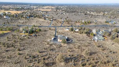 60990 Jennings Road Bend OR 97702