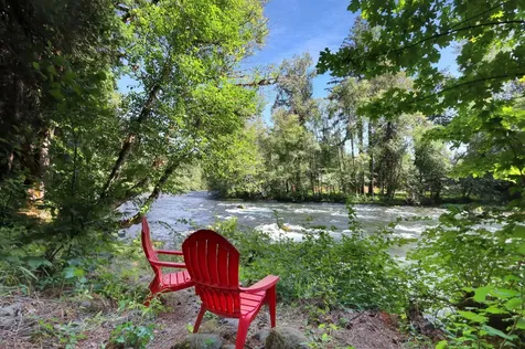 56411 Mckenzie Highway Mckenzie Bridge OR 97413