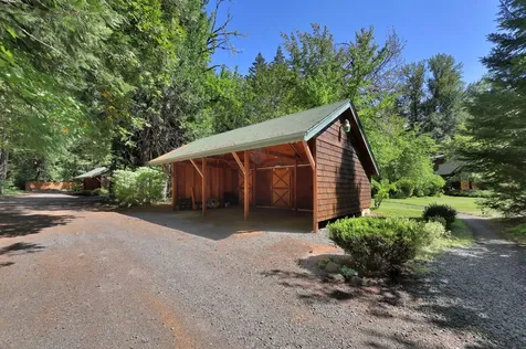 56411 Mckenzie Highway Mckenzie Bridge OR 97413