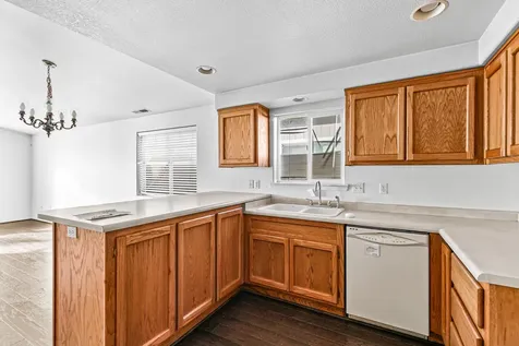 2324 Maple Park Drive Medford OR 97501