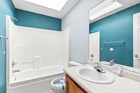 2324 Maple Park Drive Medford OR 97501