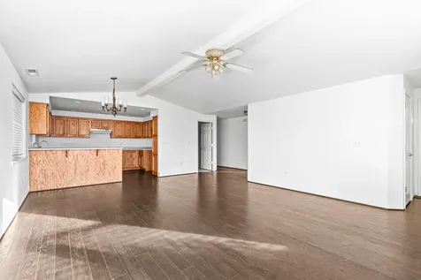 2324 Maple Park Drive Medford OR 97501