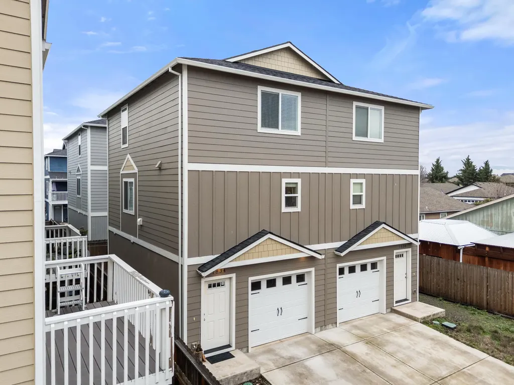 7834 Jacqueline Way White City OR 97503