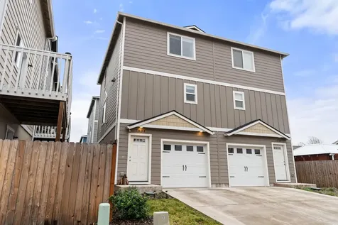 7834 Jacqueline Way White City OR 97503