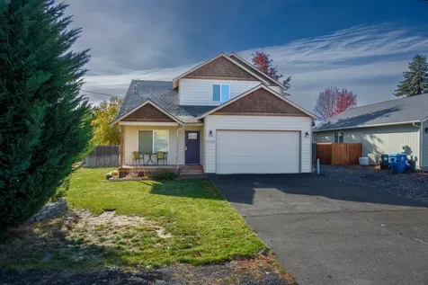 2424 SW Pumice Avenue Redmond OR 97756