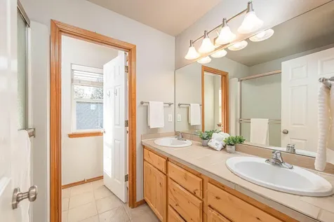 2424 SW Pumice Avenue Redmond OR 97756