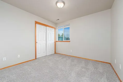 2424 SW Pumice Avenue Redmond OR 97756