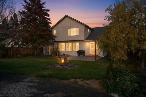 2424 SW Pumice Avenue Redmond OR 97756