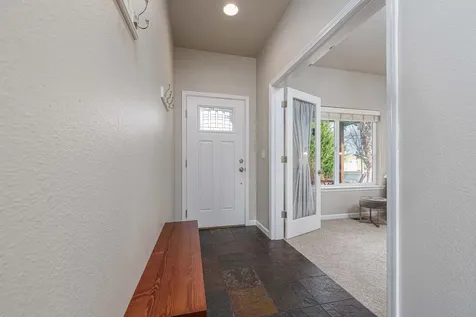 2424 SW Pumice Avenue Redmond OR 97756