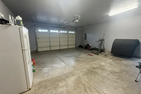 594 W Gregory Road Central Point OR 97502