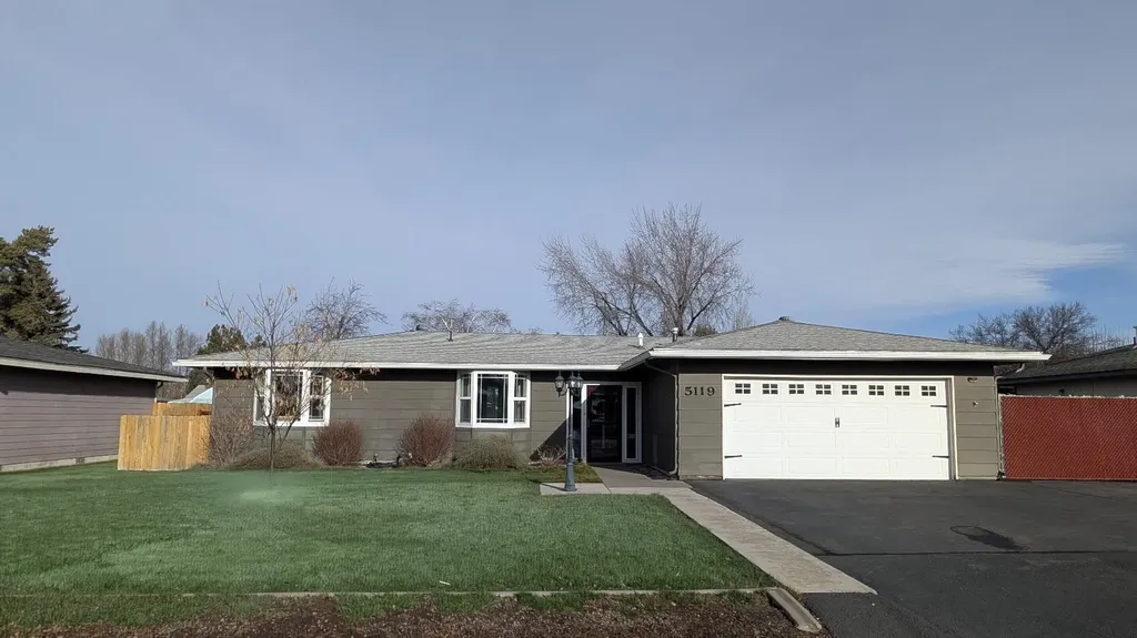 5119 Sturdivant Avenue Klamath Falls OR 97603