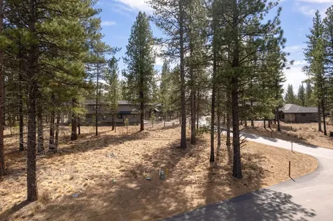 56343 Mirror Rock Lp Bend OR 97707