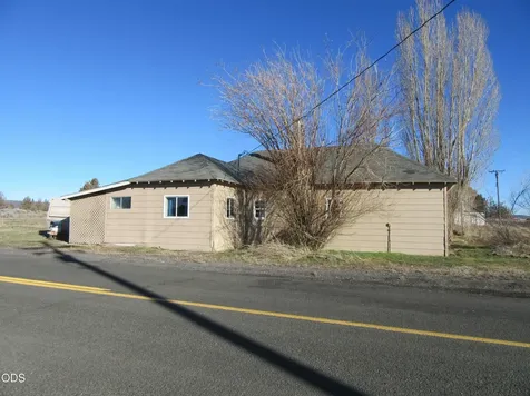 9805 E Langell Valley Road Bonanza OR 97623