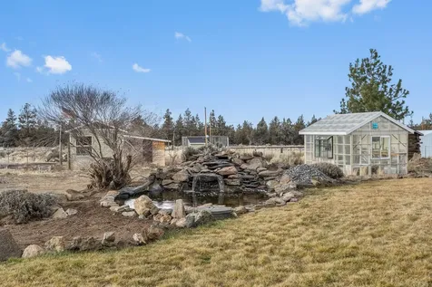 65258 Old Bend Redmond Highway Bend OR 97703