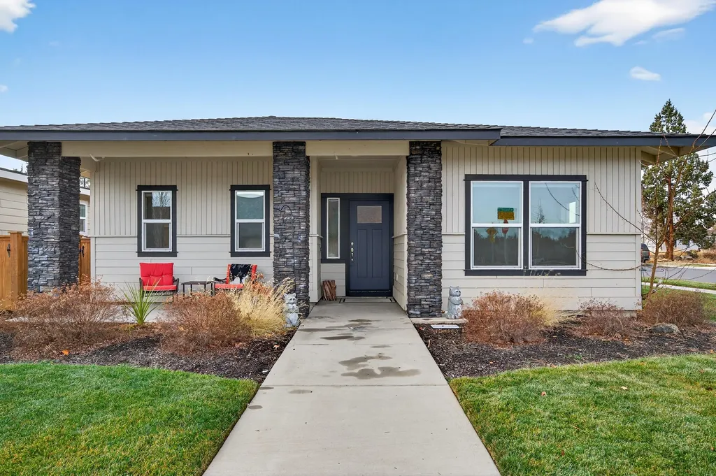 559 NW Rimrock Court Redmond OR 97756