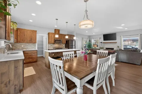 559 NW Rimrock Court Redmond OR 97756