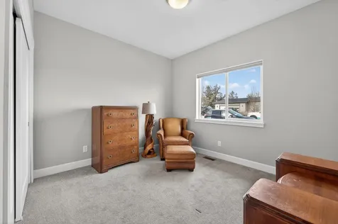 559 NW Rimrock Court Redmond OR 97756