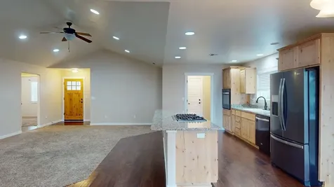2294 Gayle Way Grants Pass OR 97527