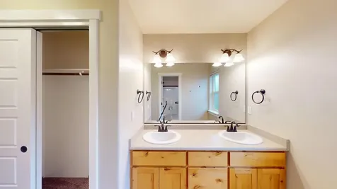 2294 Gayle Way Grants Pass OR 97527