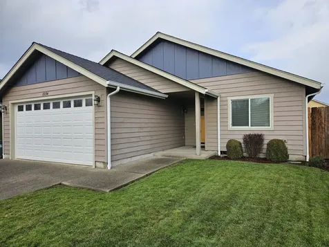 2294 Gayle Way Grants Pass OR 97527