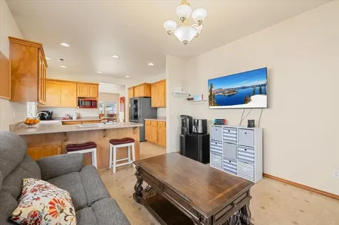 369 Cascade Drive Central Point OR 97502