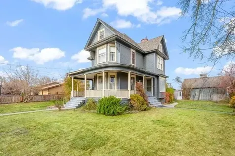 305 W 1st Street Prineville OR 97754