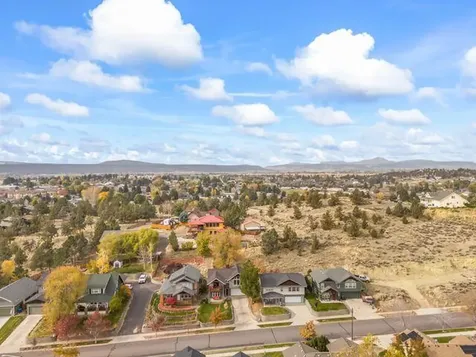 2671 NE Bobbi Court Prineville OR 97754