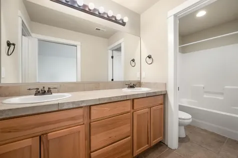 3216 NE Zoe Avenue Bend OR 97701