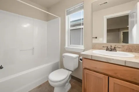 3216 NE Zoe Avenue Bend OR 97701