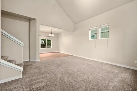 3216 NE Zoe Avenue Bend OR 97701
