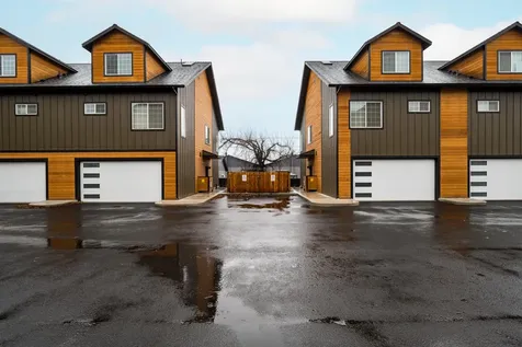 1441 NW 4th Street Redmond OR 97756