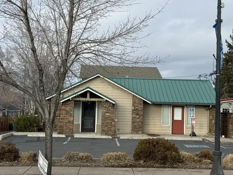 917 SW Highland Avenue Redmond OR 97756