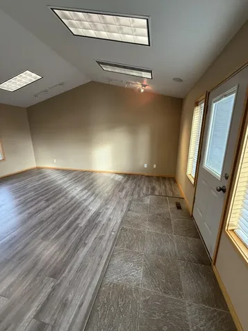 917 SW Highland Avenue Redmond OR 97756