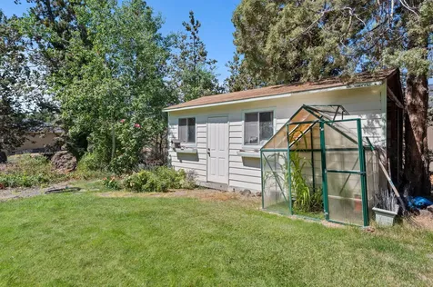 20709 Farenuff Place Bend OR 97701