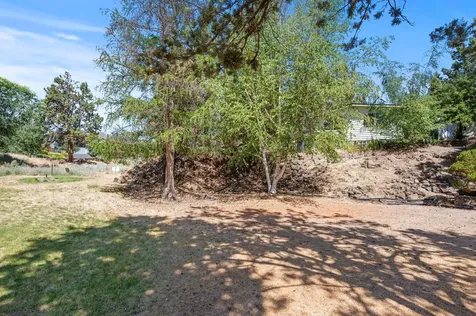 20709 Farenuff Place Bend OR 97701