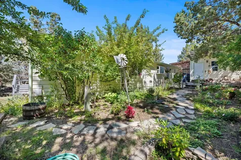20709 Farenuff Place Bend OR 97701