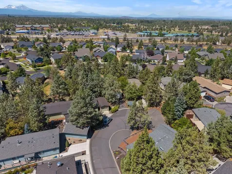 20709 Farenuff Place Bend OR 97701